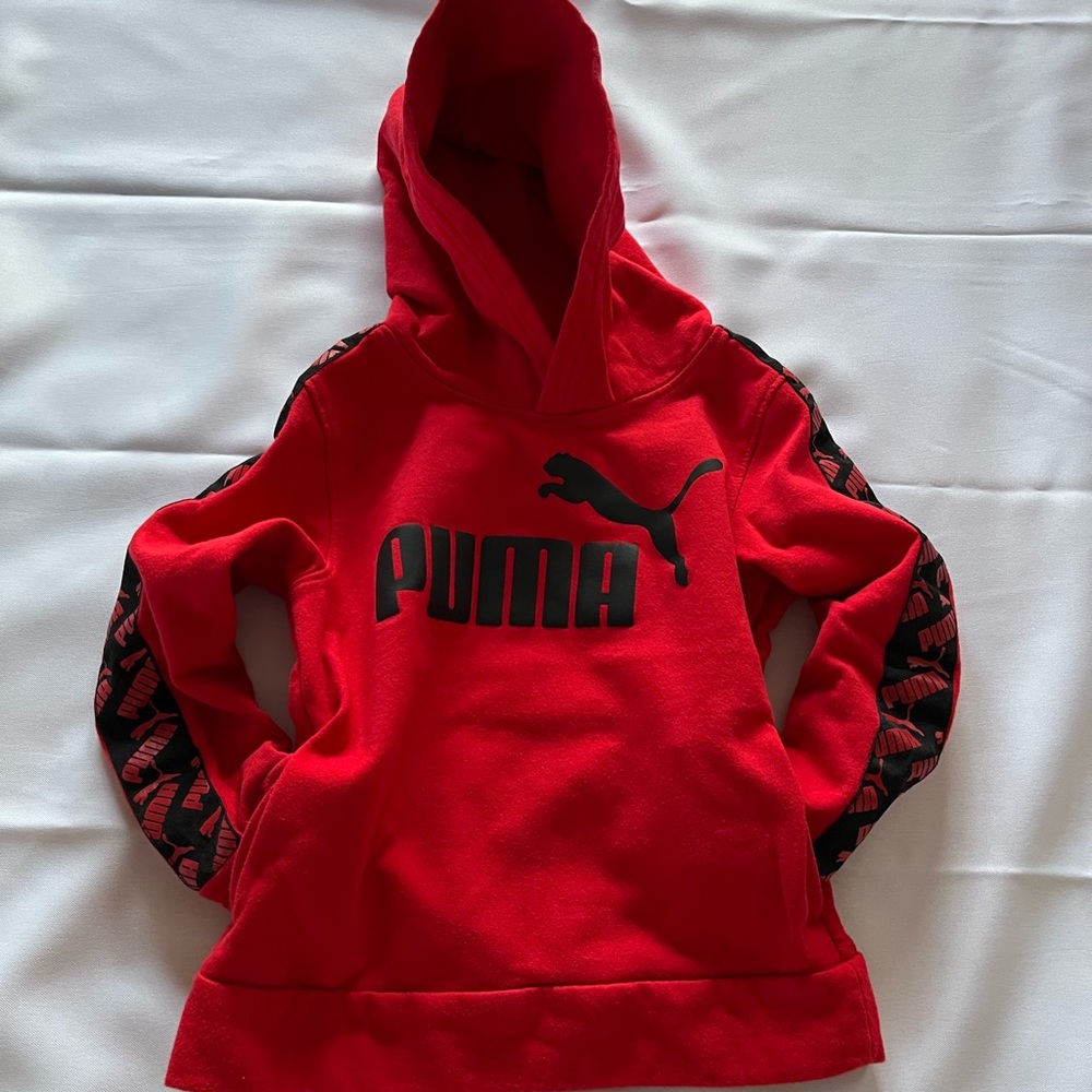 Boys Puma hoodie - Picture 4 of 6